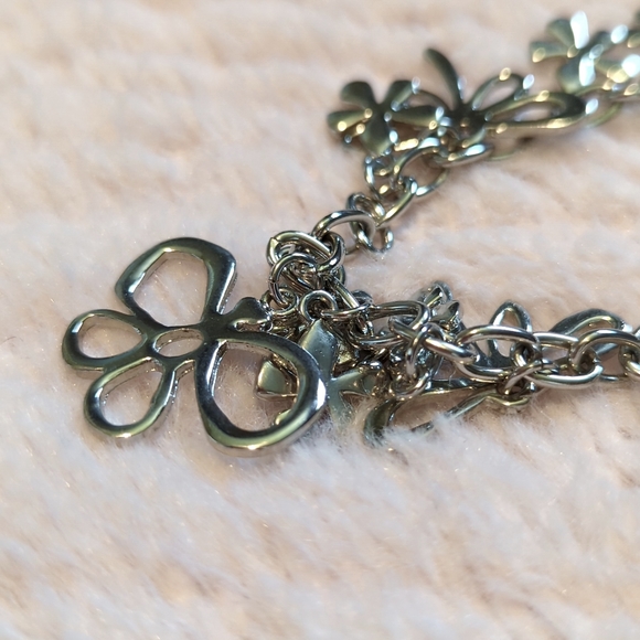 Cookie Lee Silver Necklace and Bracelet Set - Picture 4 of 5